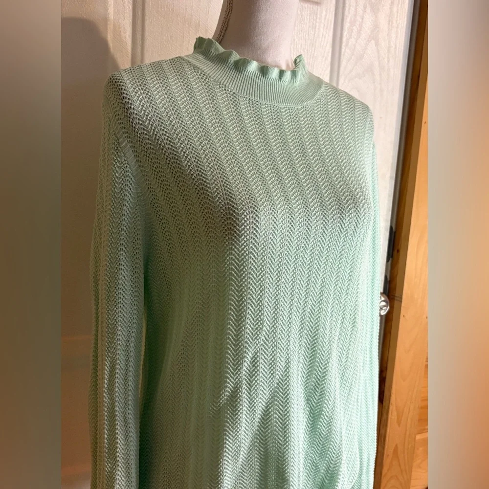 J. Crew Pointella Mockneck Knit Sweater size Large mint green color